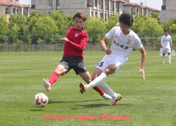 HTH华体会APP下载-篮球运动员如何借助科技手段提升训练效果和数据反馈应用