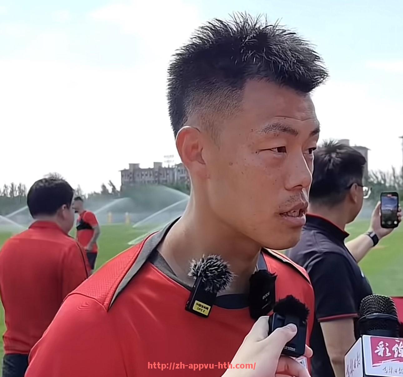 HTH华体会APP下载-德甲联赛中的中立球队有哪些？影响力解析